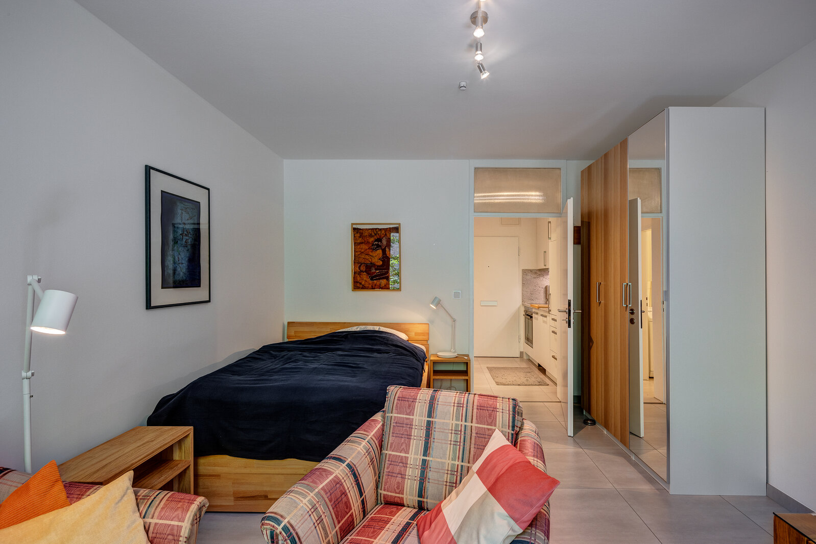 Möbliertes Apartment Nähe Kurfürstenplatz - Photo 4