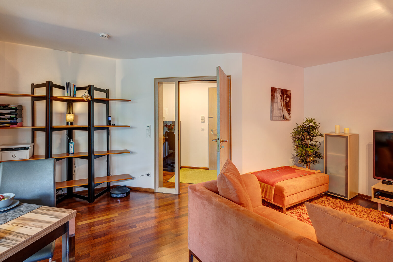 Quiet apartment with a view of the landscaped courtyard - Foto 1