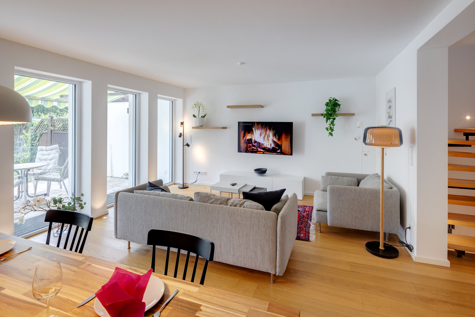 Modernes, familienfreundliches Townhouse in Fasangarten - Photo 2