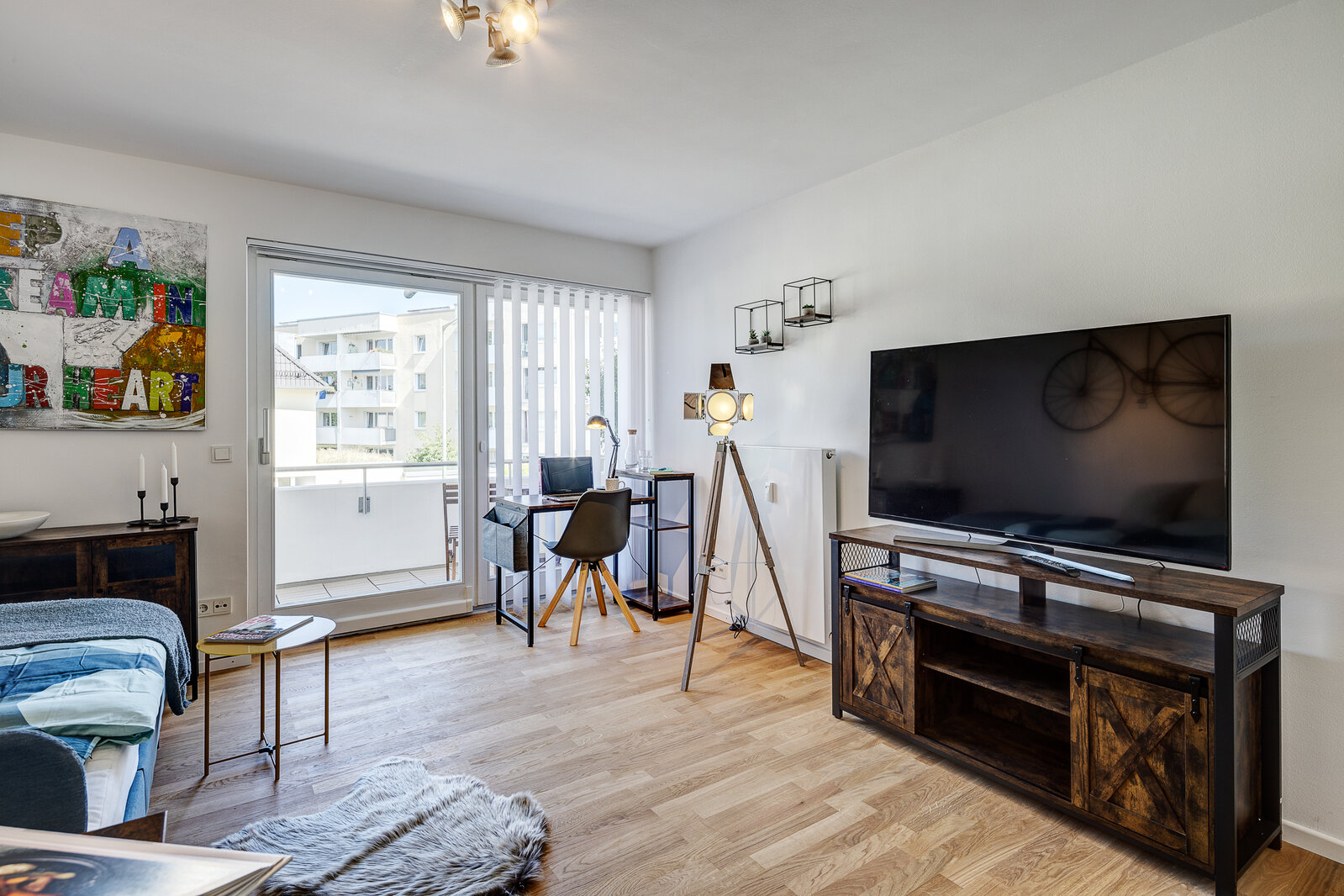 Stunning 1-room apartment with loggia for rent - Foto 3