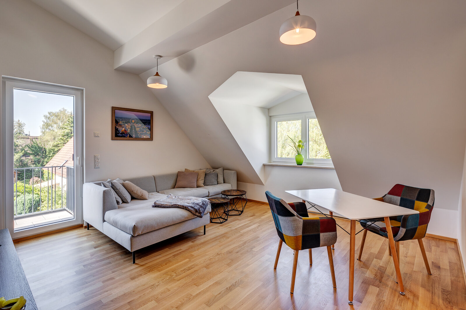 Beautifully furnished attic apartment in Trudering - Photo 3