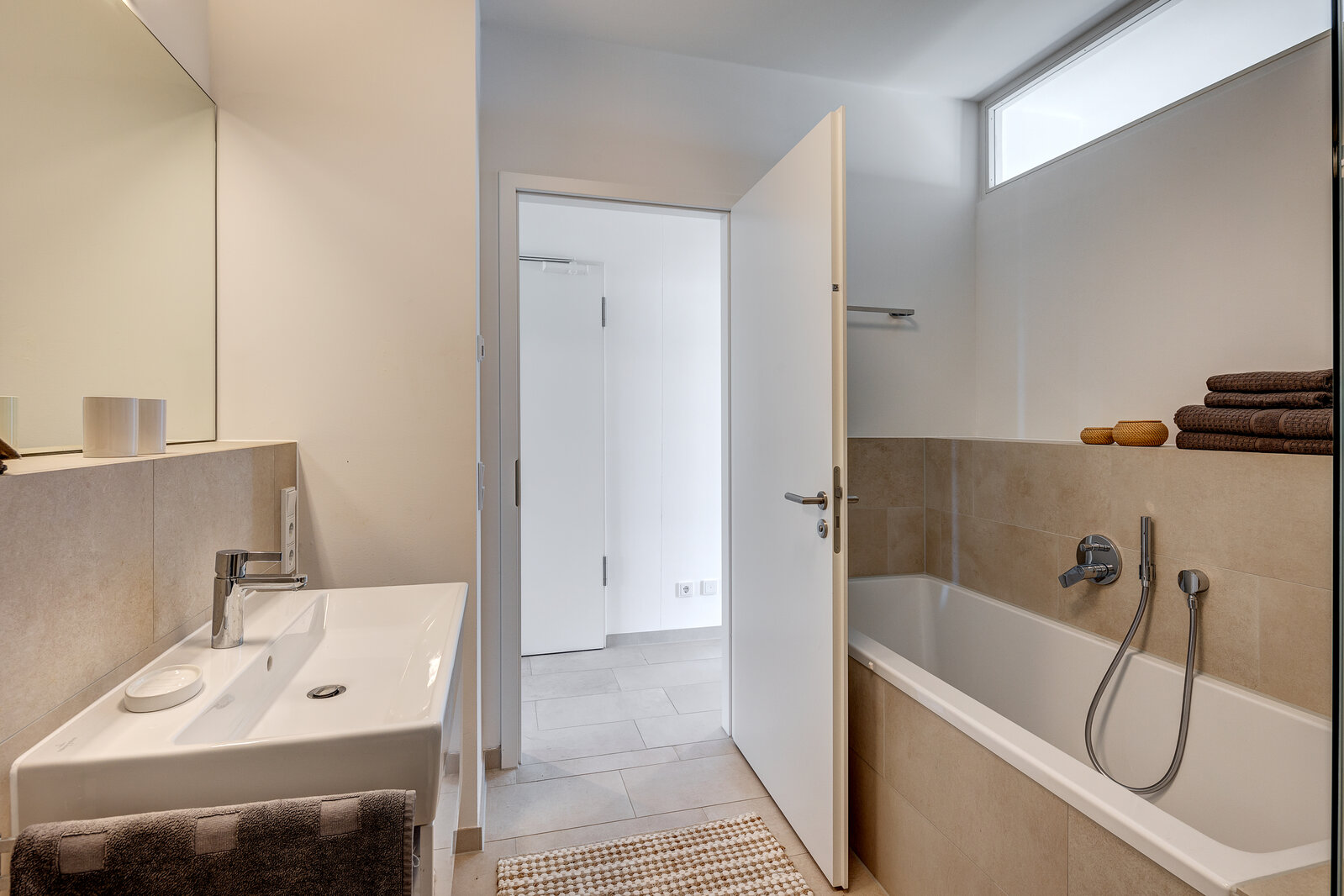3-Zimmer-Wohnung mit hochwertiger Einrichtung - Photo 2
