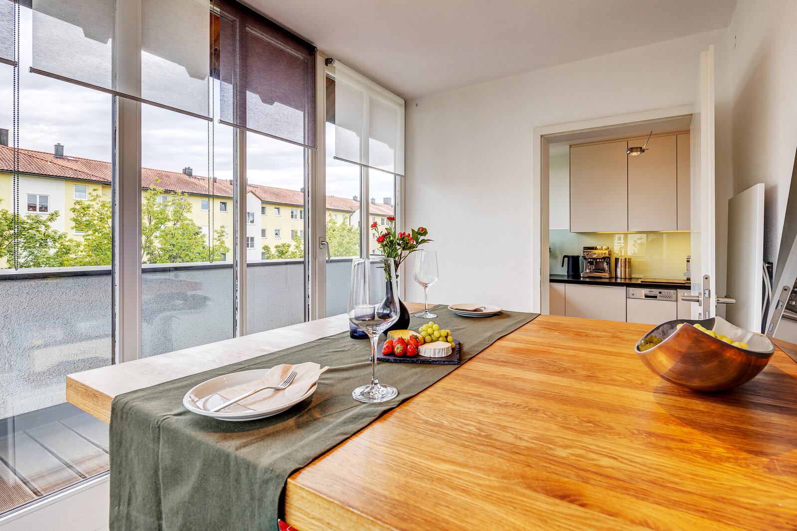 Charming maisonette apartment with gallery - Photo 2