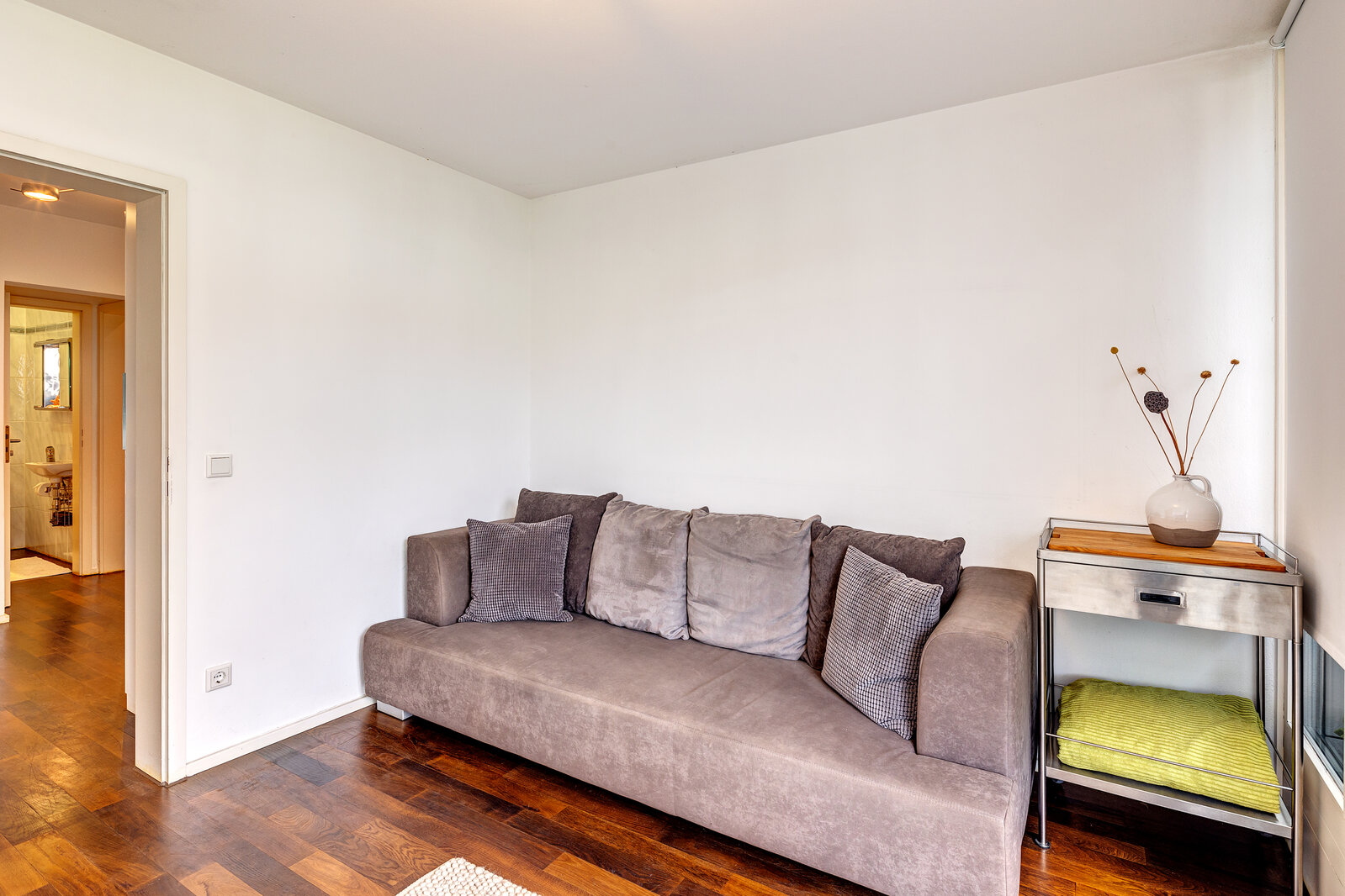 Charming maisonette apartment with gallery - Photo 3
