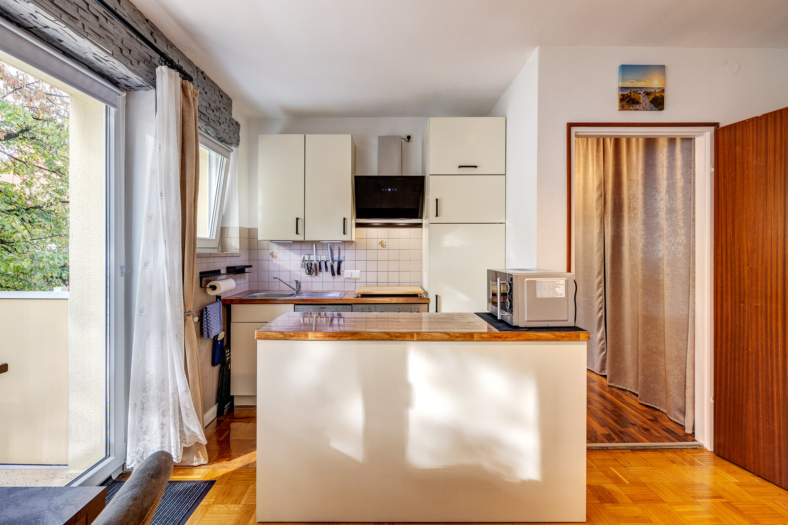 Apartment for rent with smart furniture - Photo 4