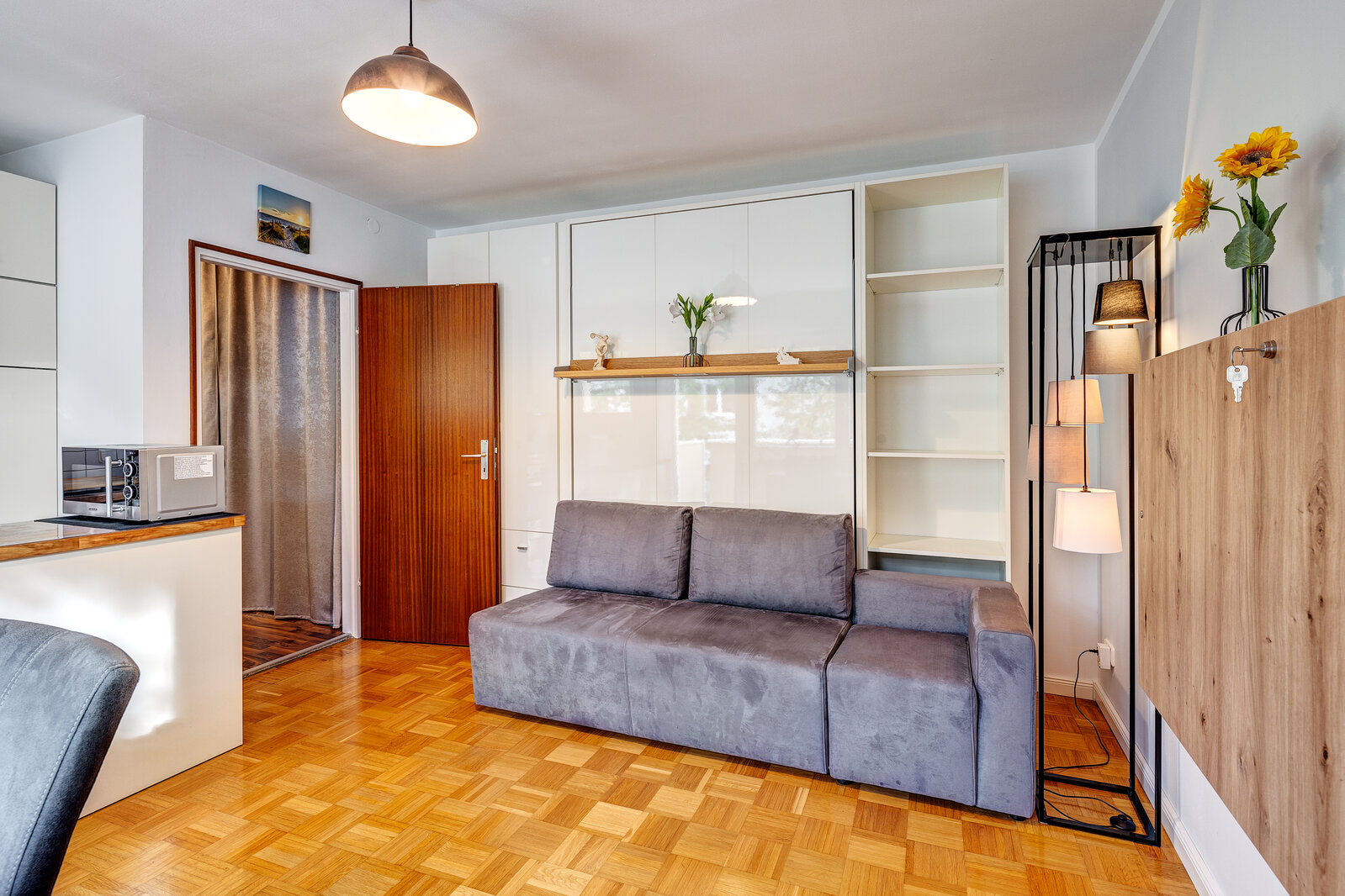 Apartment for rent with smart furniture - Photo 2