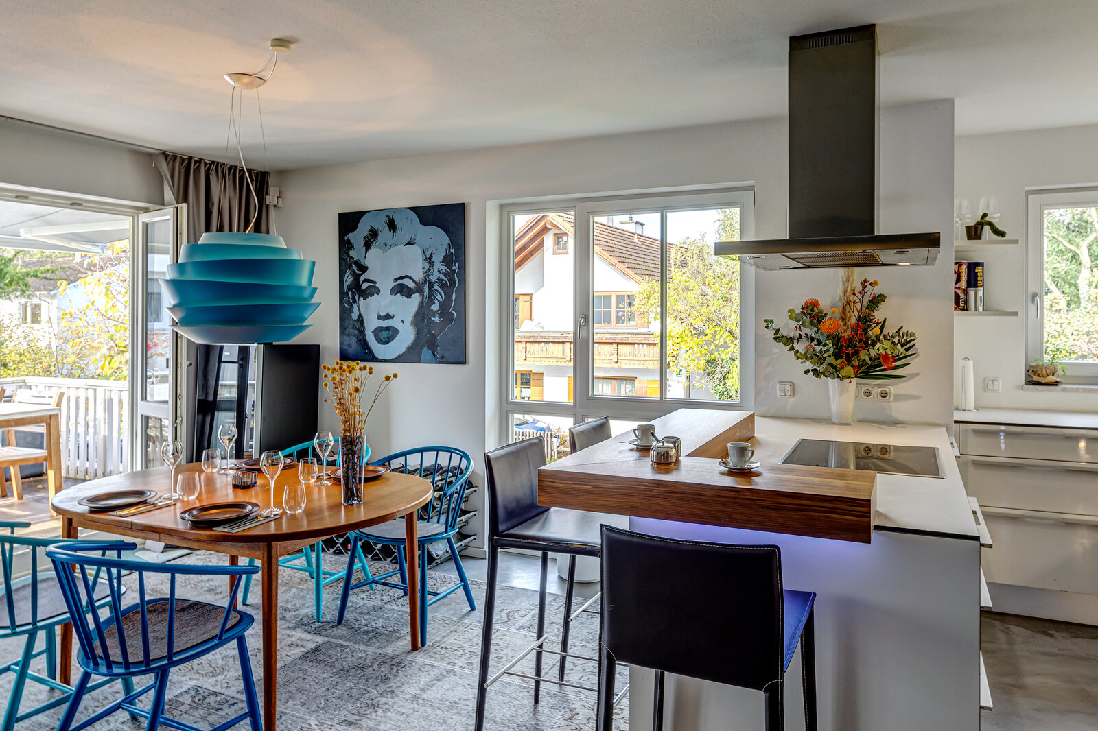 Quiet apartment with loft character and balcony for rent - Photo 4