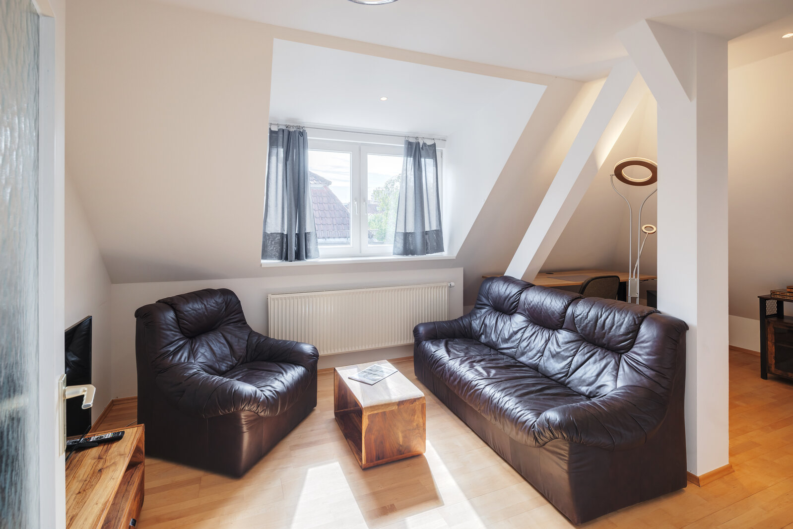 Attic apartment with two roof terraces - Foto 2