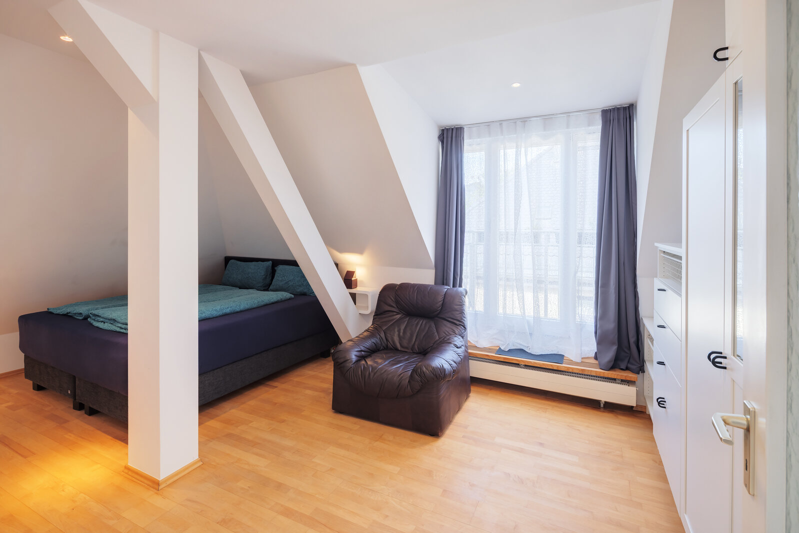 Attic apartment with two roof terraces - Foto 5