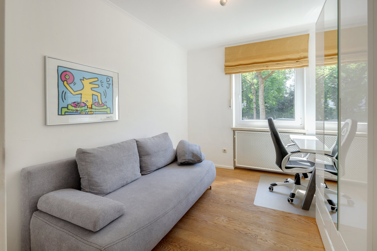Furnished 3-room apartment in Solln - Photo 1