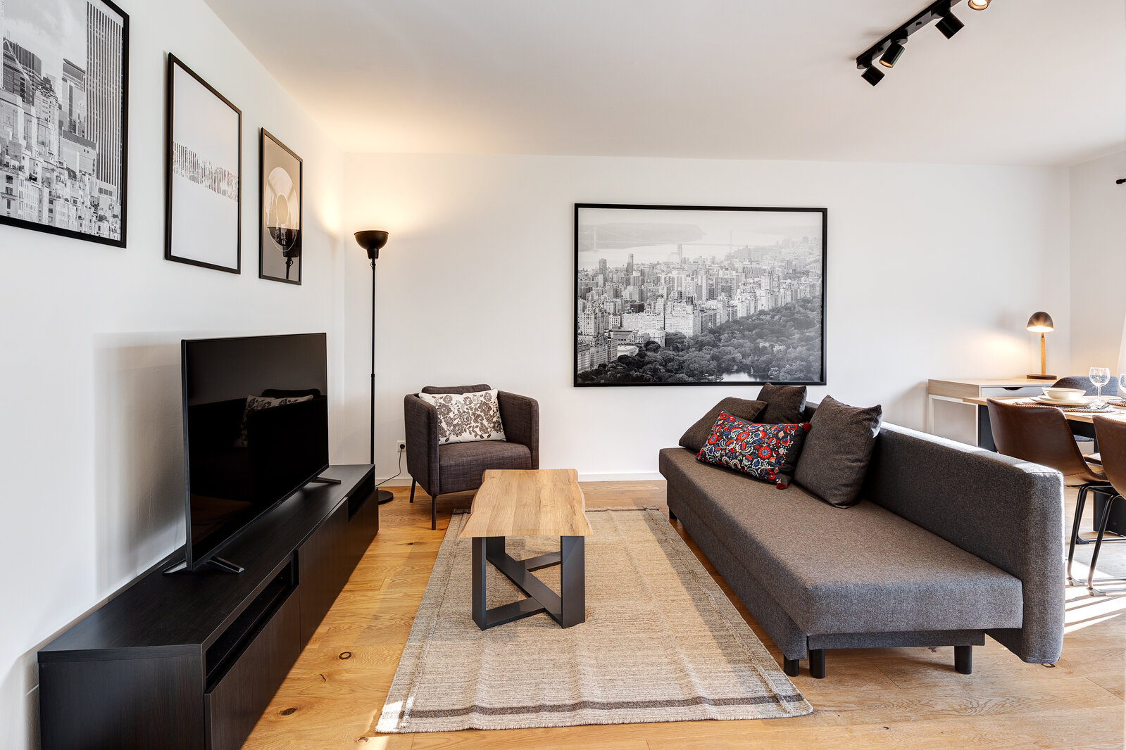 Modern, furnished 2-room apartment for rent - Foto 1