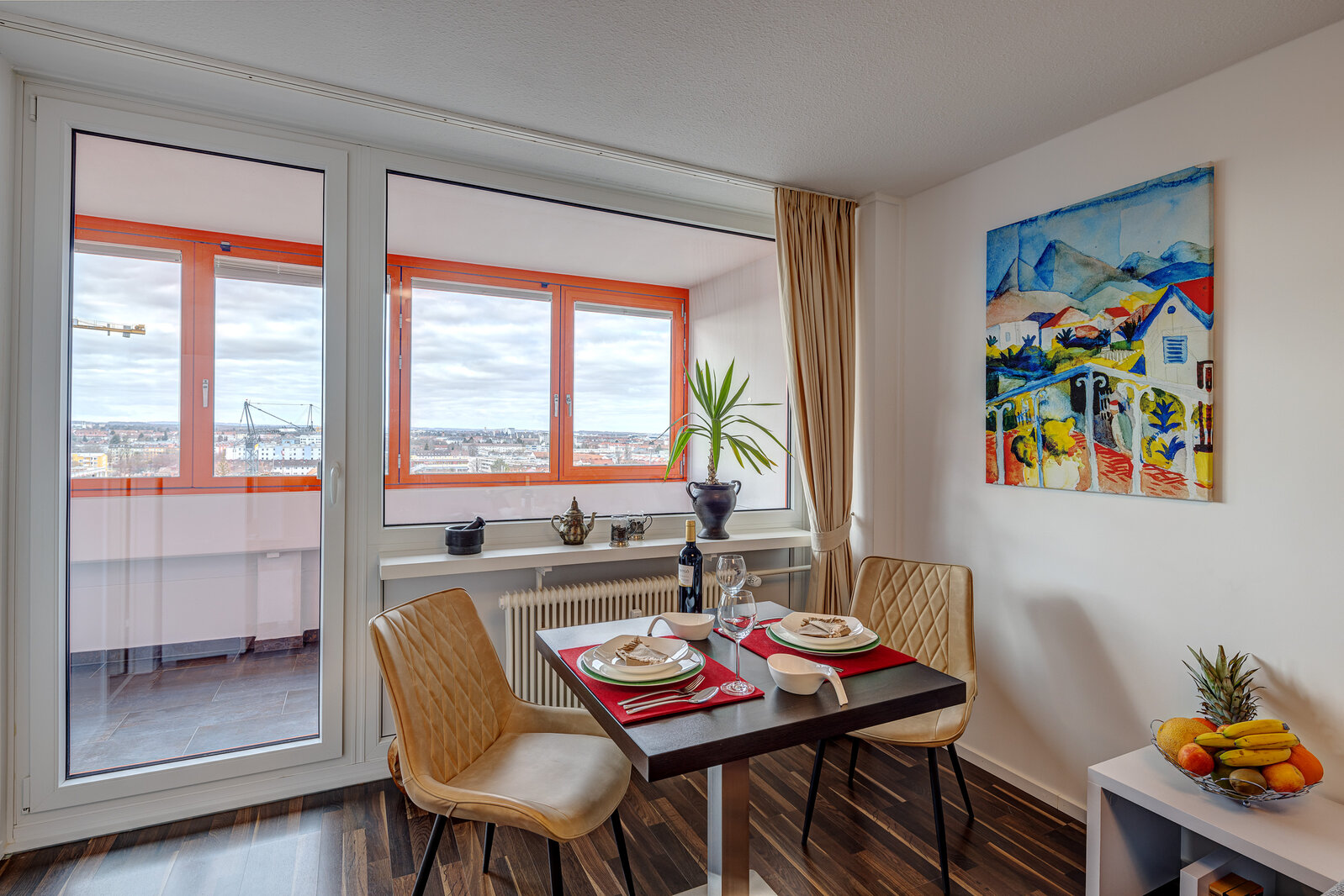 Beautiful bright 1-room apartment with panoramic view - Photo 4