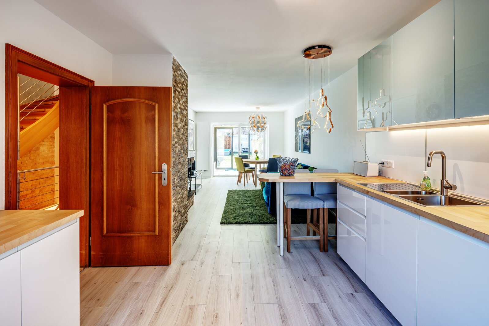 Friendly family home in Obersendling - Photo 3