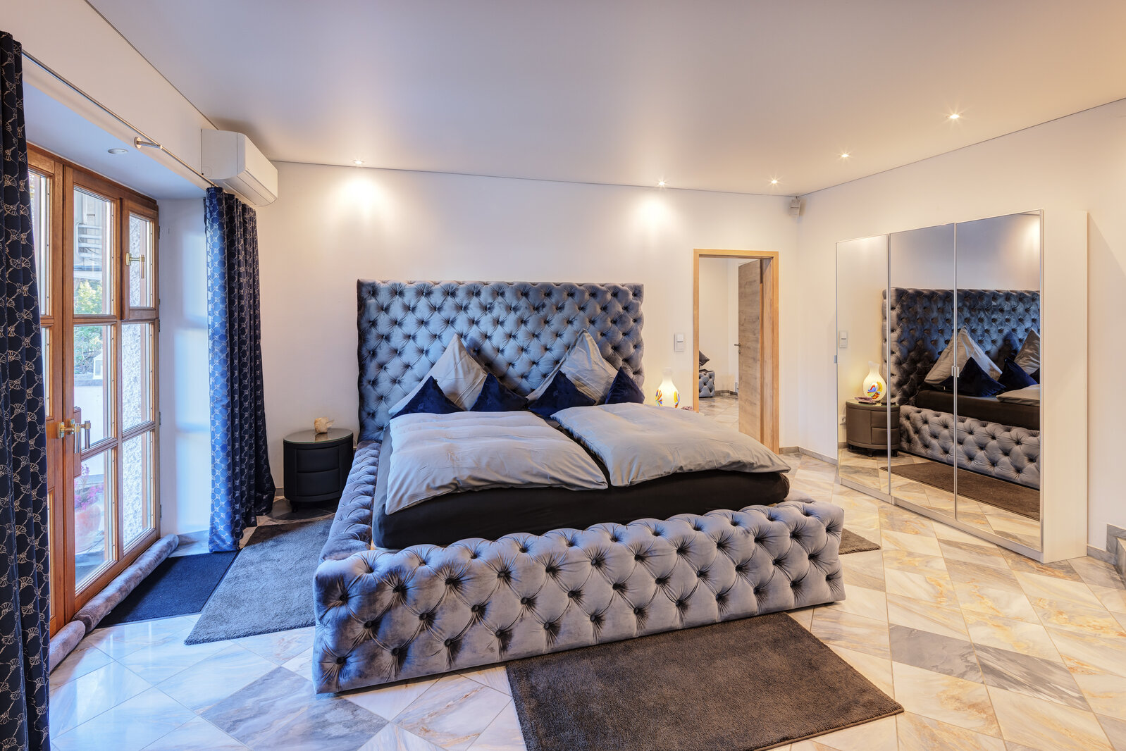 Luxury mansion half for rent with garden - Foto 5