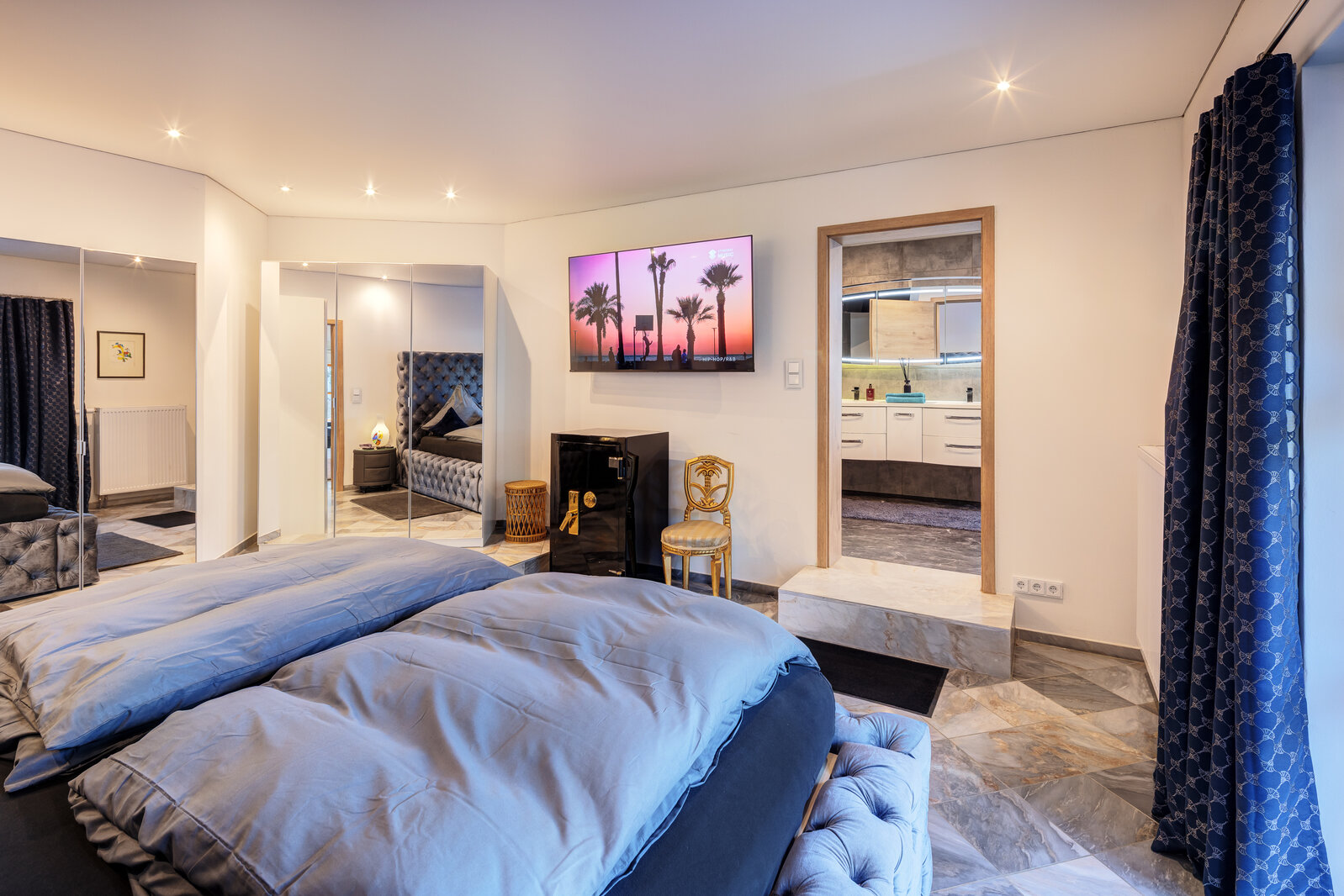 Luxury mansion half for rent with garden - Photo 2