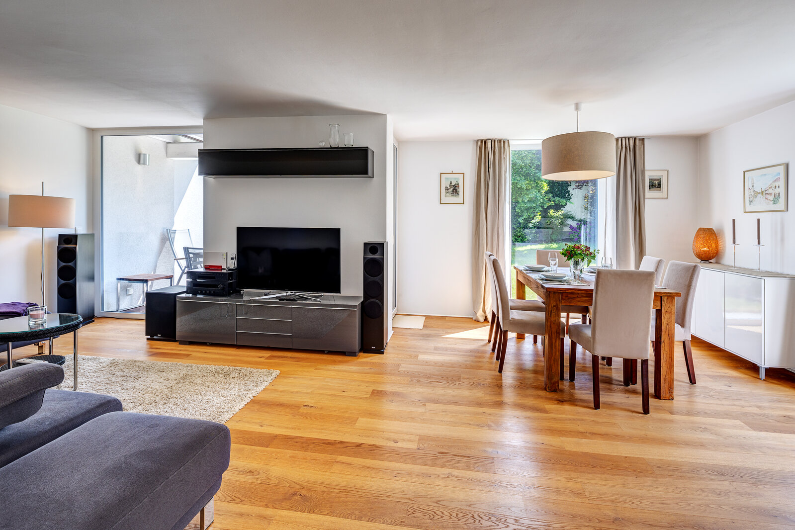 Charming semi-detached house with large garden & sauna - Foto 1