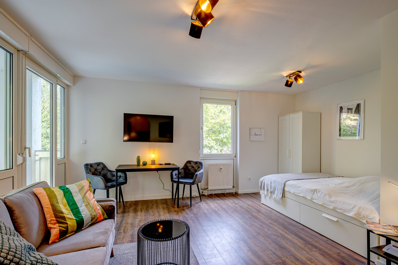 For rent: spacious 1-room apartment with balcony - Foto 5