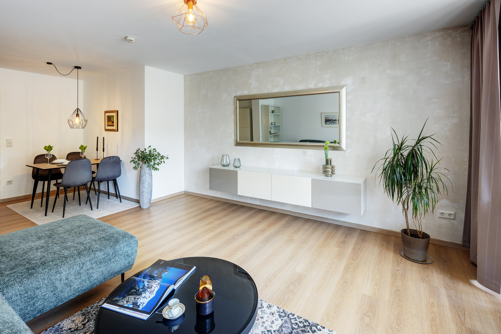 Beautifully furnished apartment in Sendling-Westpark - Photo 1