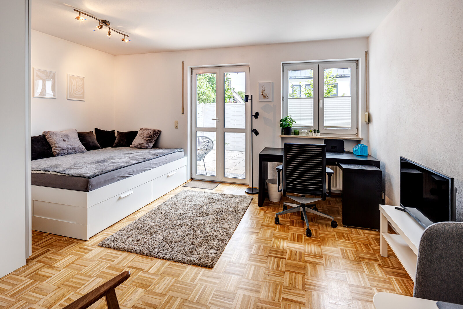 For rent: ground floor apartment with large terrace - Foto 2