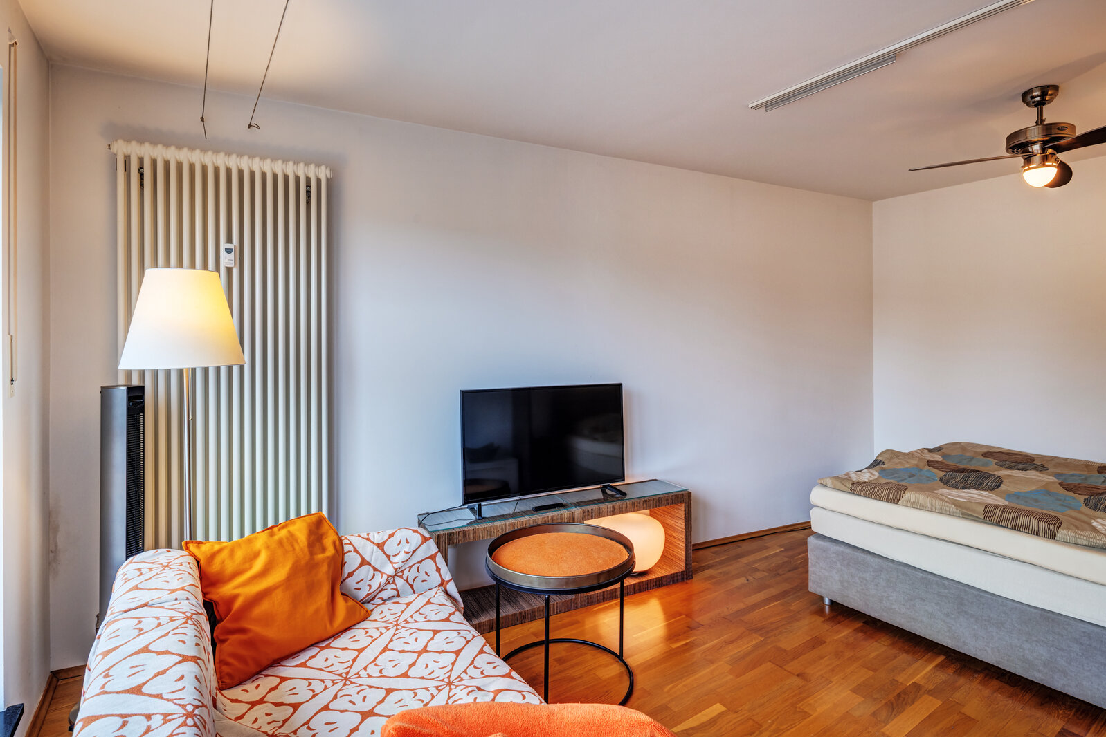 Light-flooded apartment for rent at Waldfriedhof - Photo 1