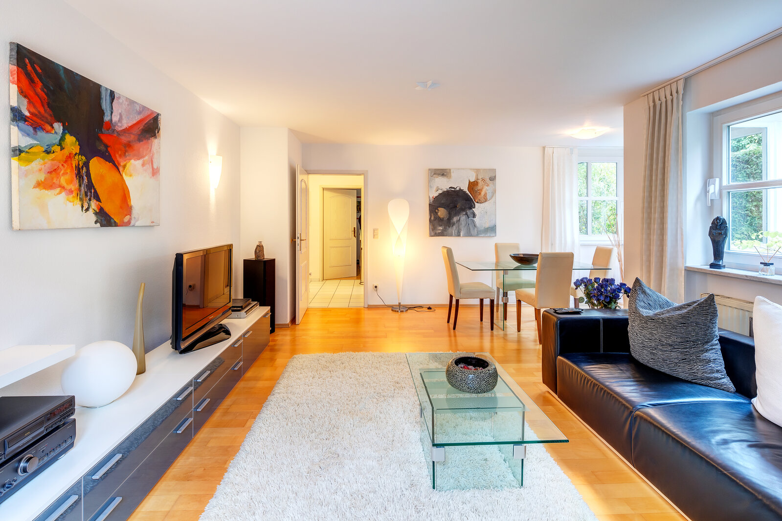 Stunning maisonette apartment with terrace and garden - Photo 3