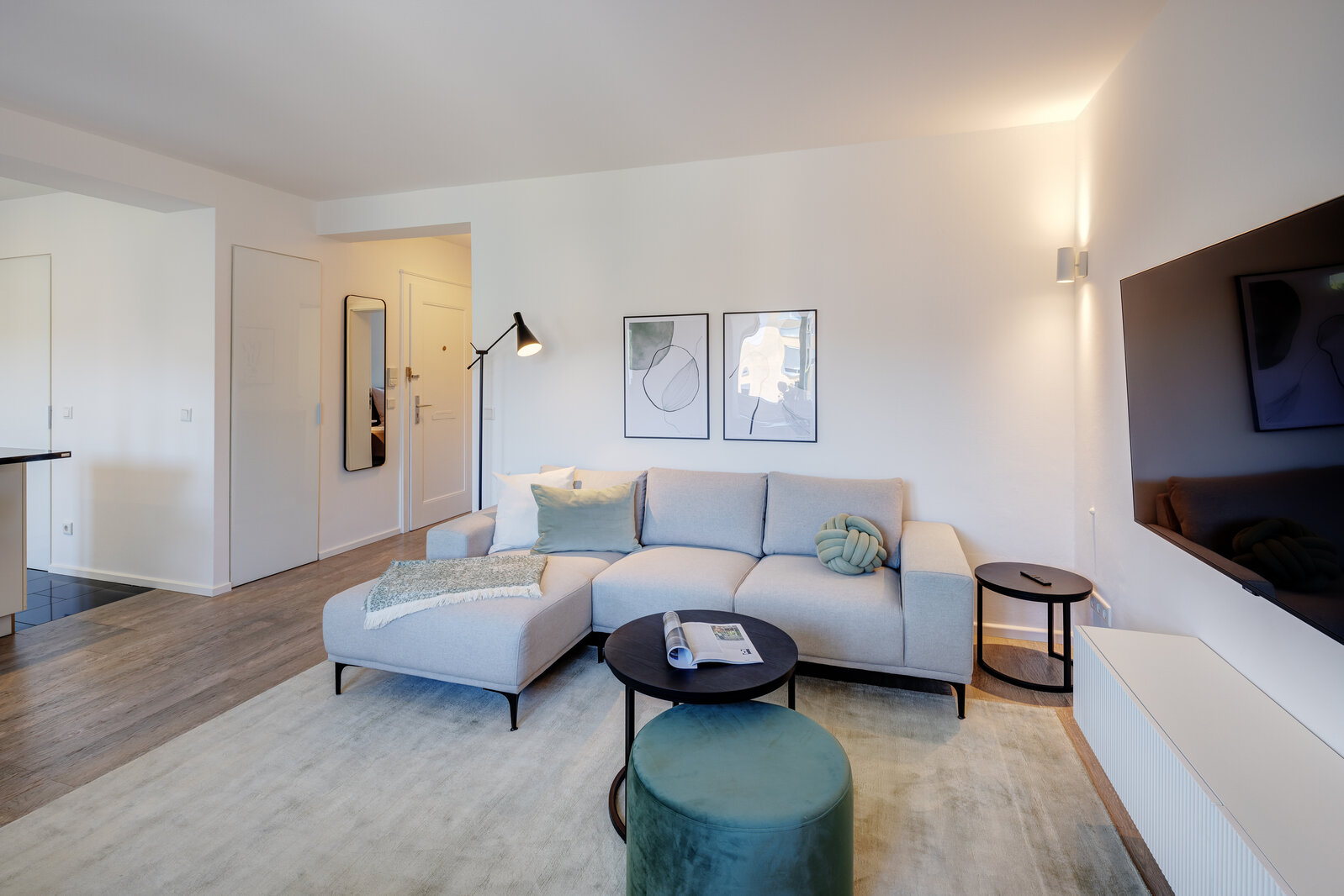 High-quality apartment for rent in Bogenhausen - Foto 2