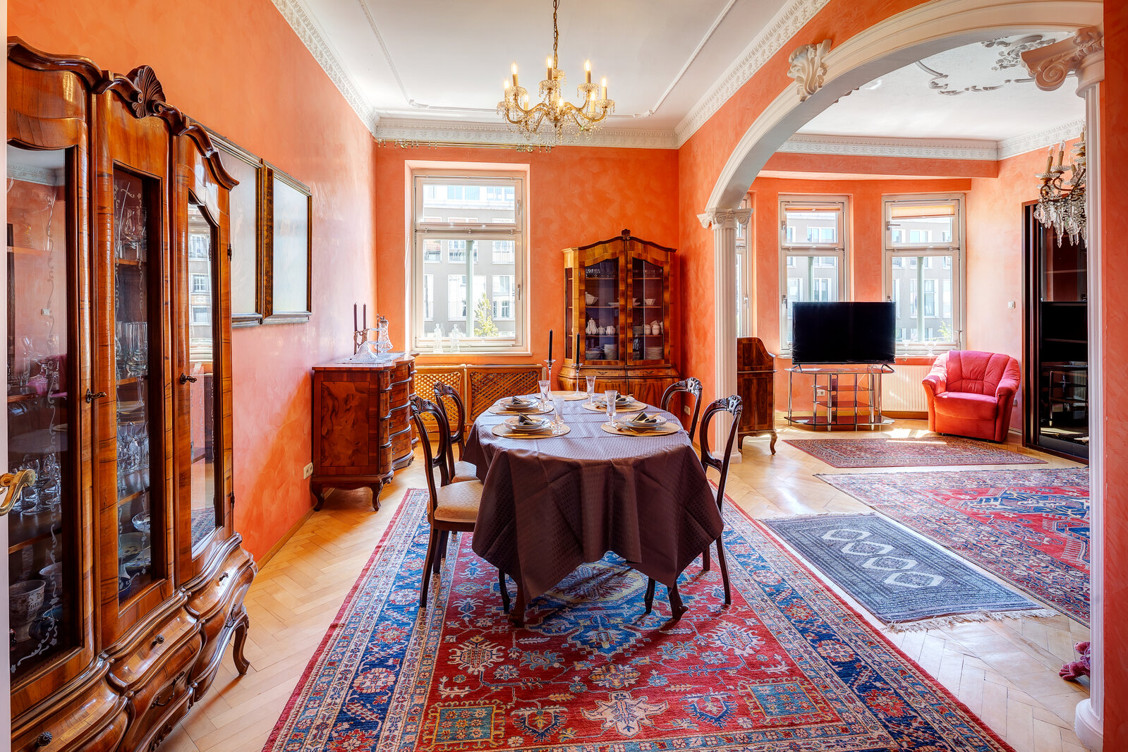 Generous apartment in prime location at the English Garden - Photo 3