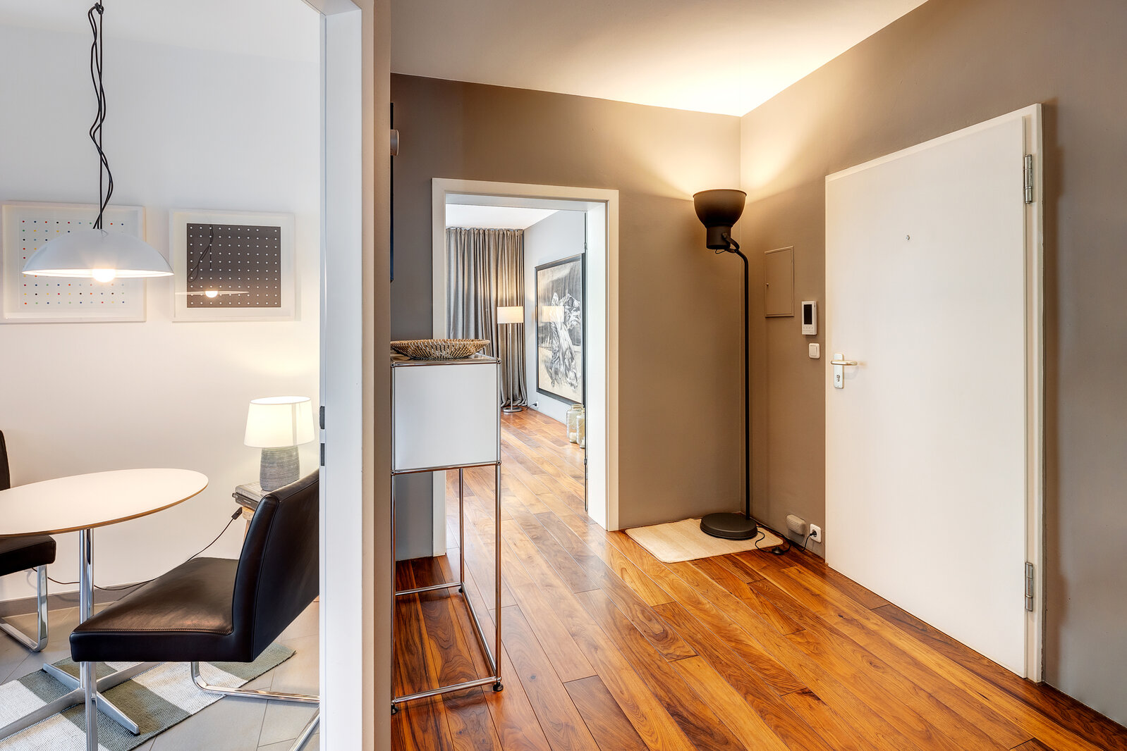 Stylish living in exclusive location - Foto 2