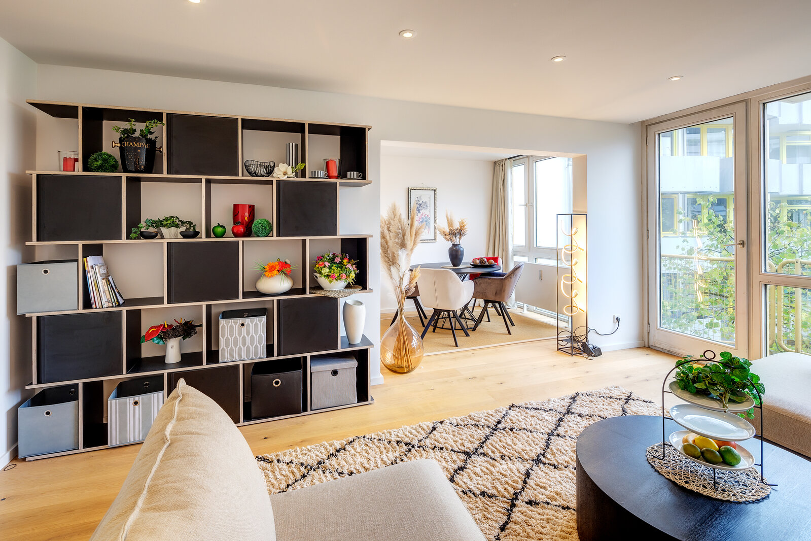 Living in coveted location, across from the university - Foto 4