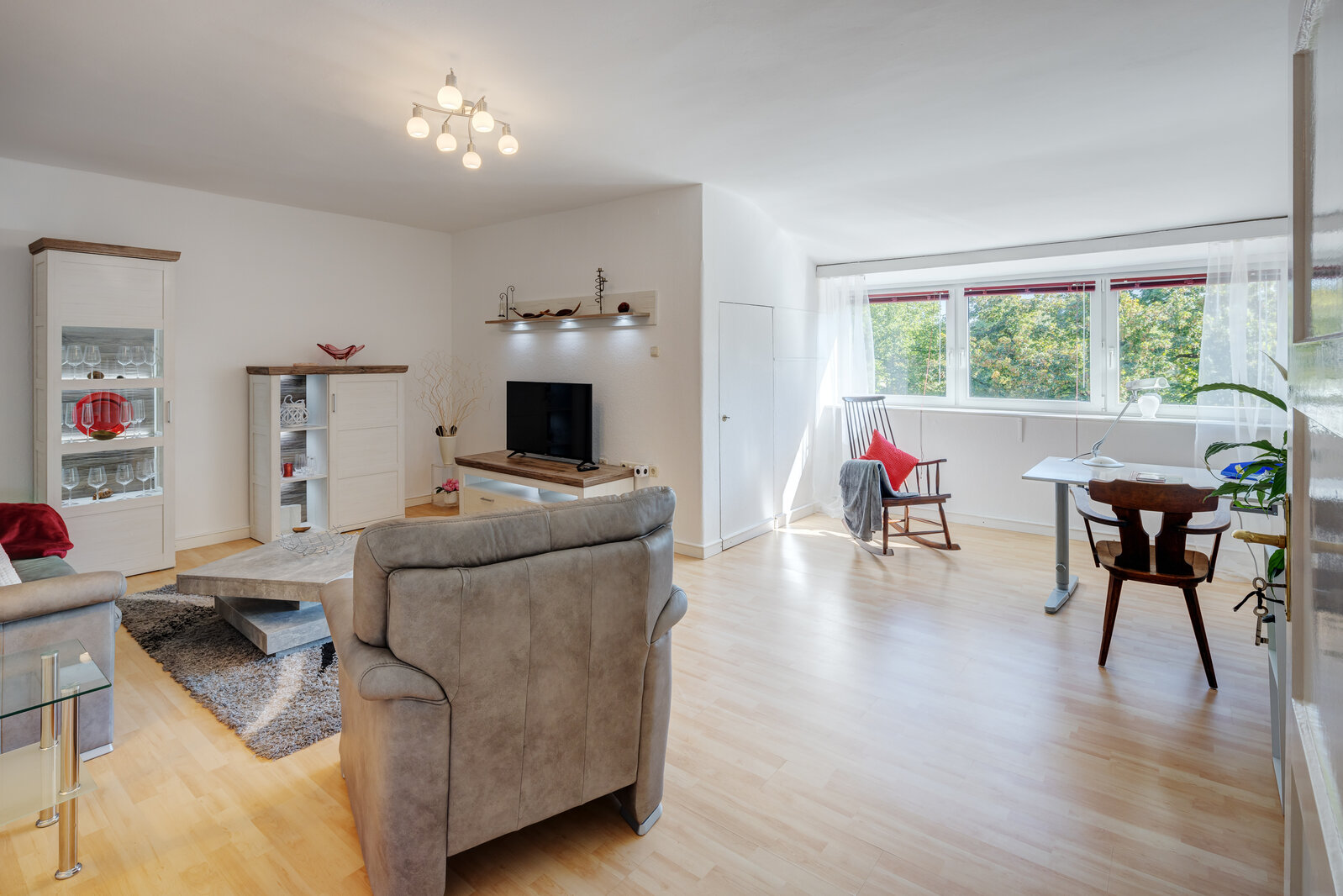 Attic-apartment with view of the Nymphenburger Canal - Foto 4