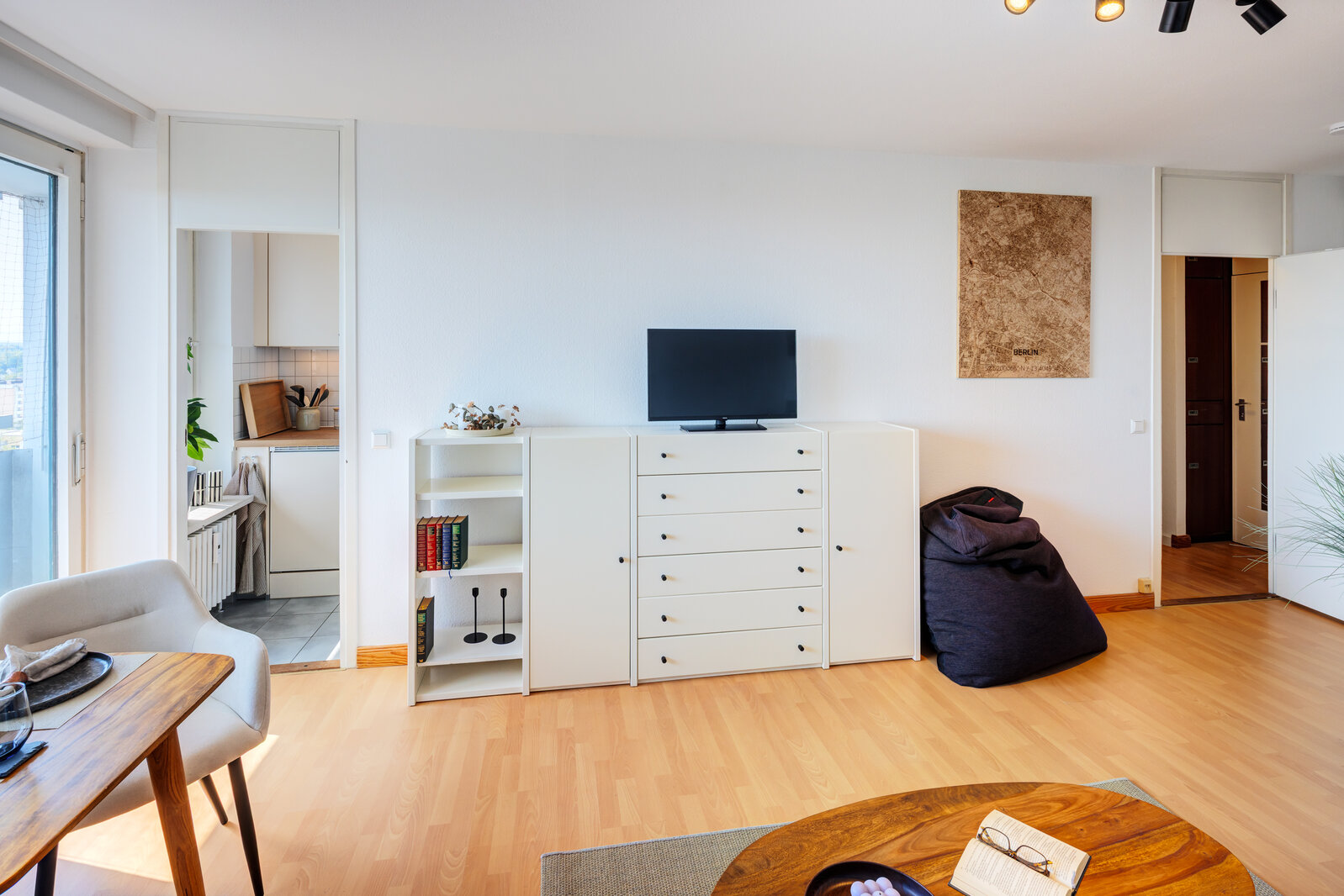 Apartment on the 14th floor with panoramic view - Photo 4