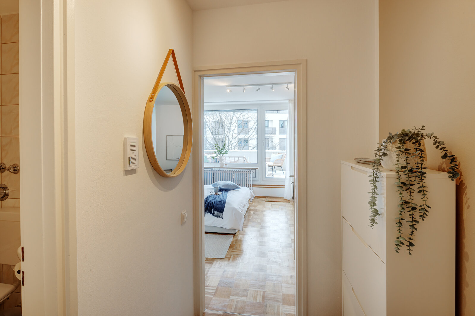 Modern design with stunning roof terrace! - Photo 1