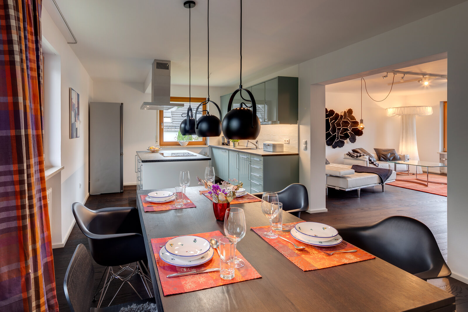 Quiet 3-room apartment with winter-garden and balcony - Photo 5