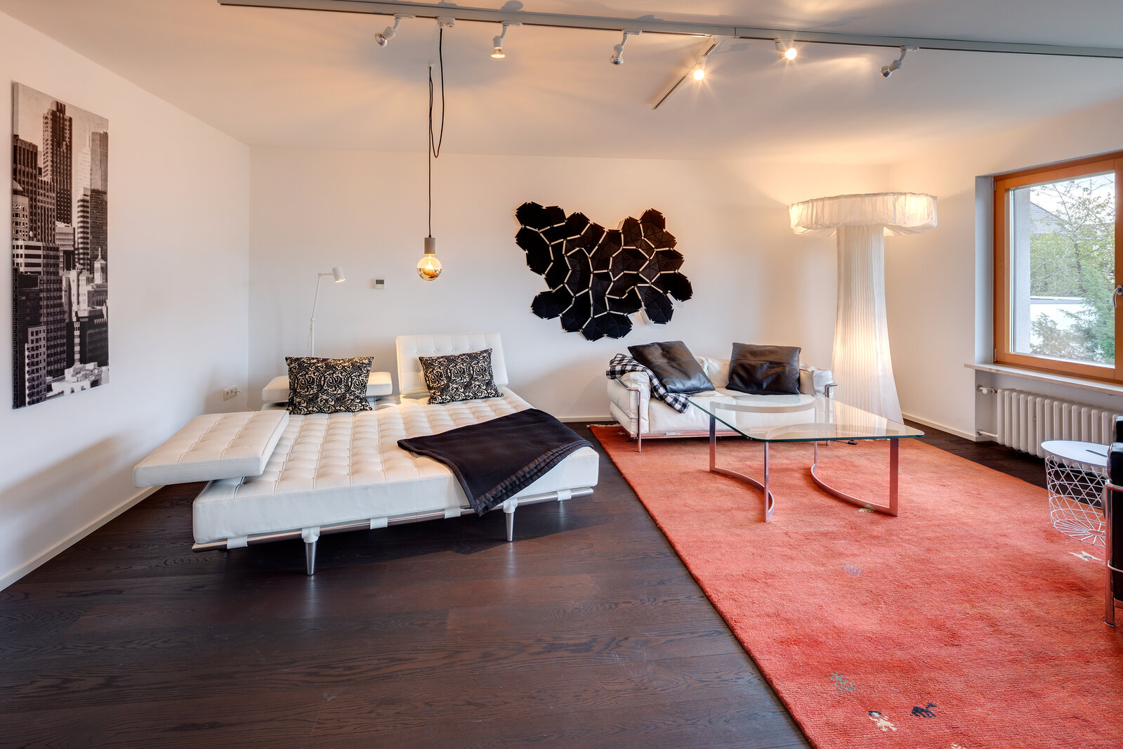 Quiet 3-room apartment with winter-garden and balcony - Photo 3