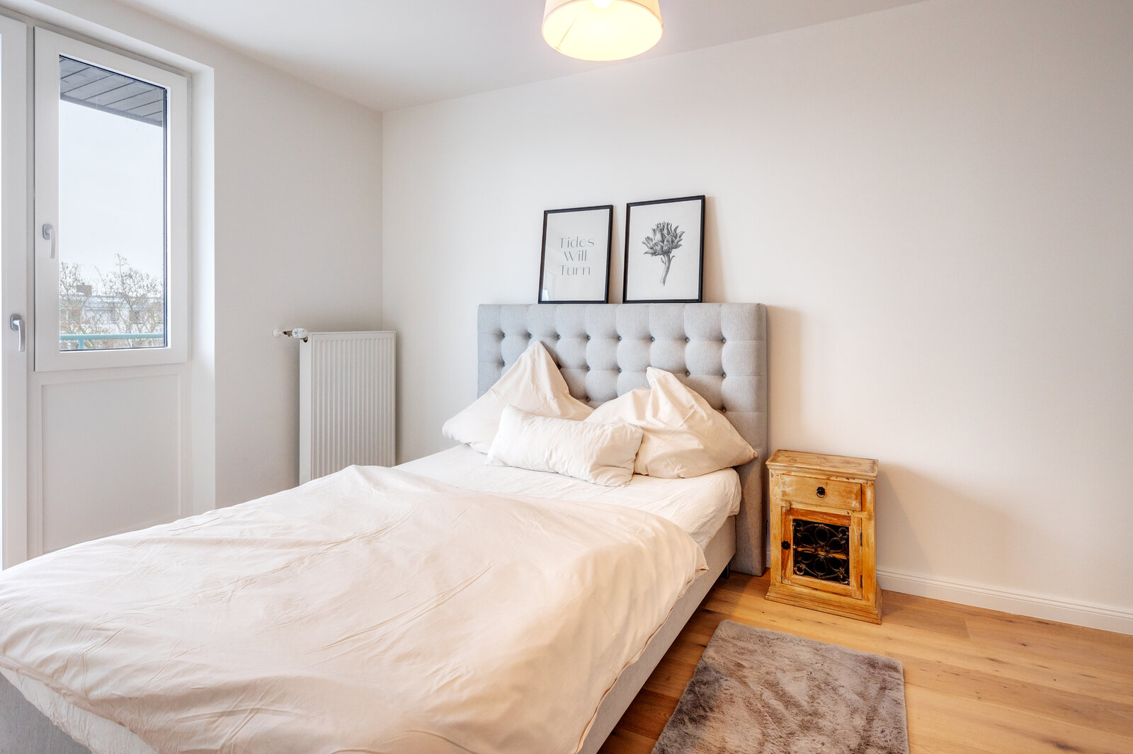 Bright roof-terrace apartment with modern bathroom - Photo 5