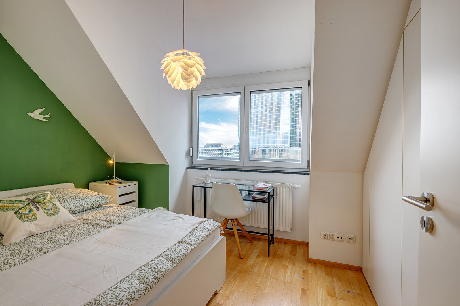 Nice attic apartment in Schwabing for rent - Foto 3