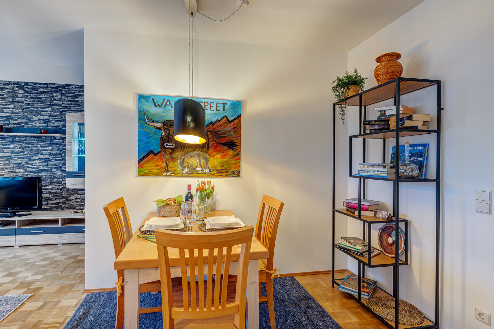 Cozy 2-room apartment with good traffic connections - Photo 5