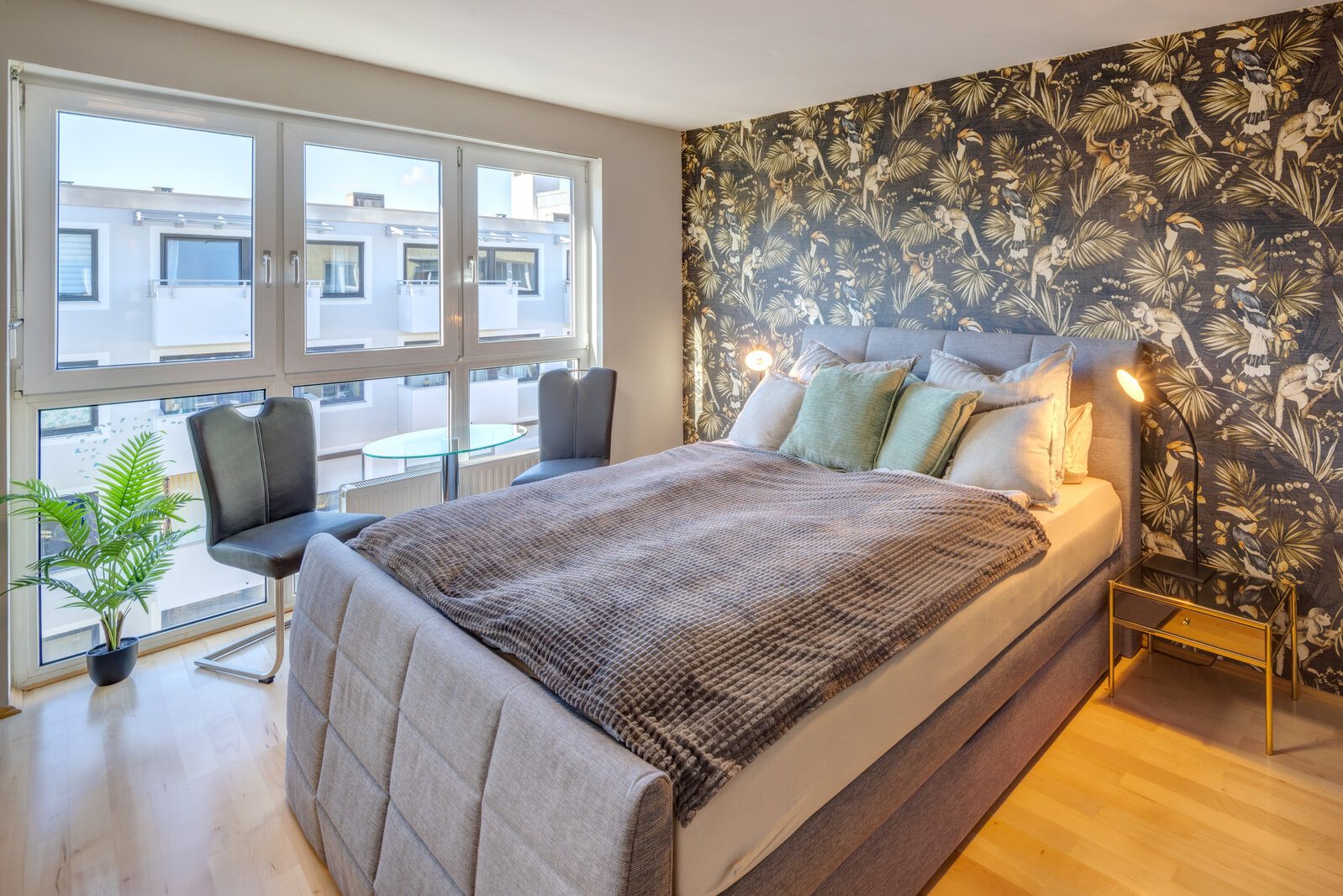 Generous attic apartment with roof-terrace for rent - Foto 3