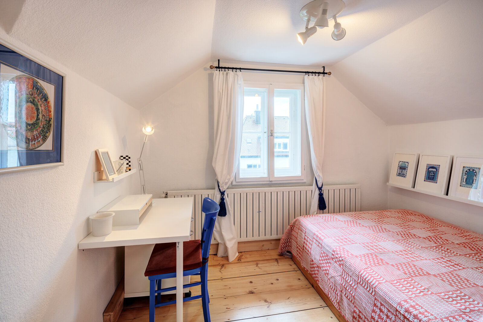 Charming attic apartment in historic artist's villa - Photo 5