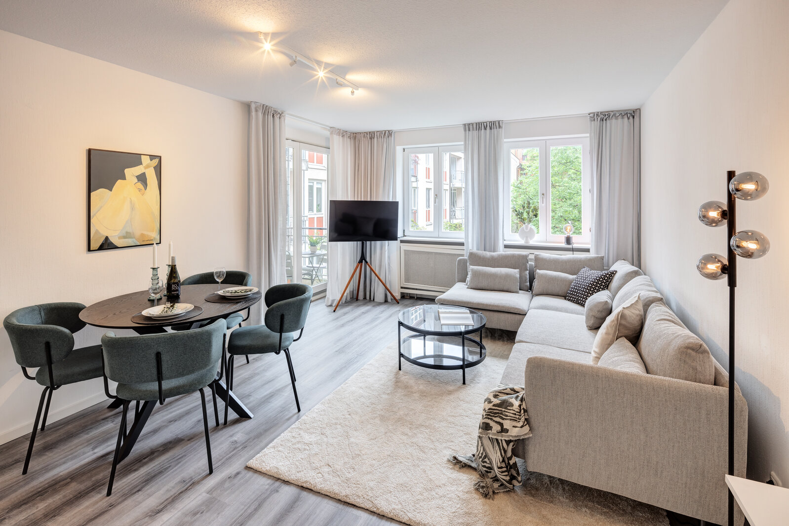 Prime location Lehel, near the Isar river - Photo 4