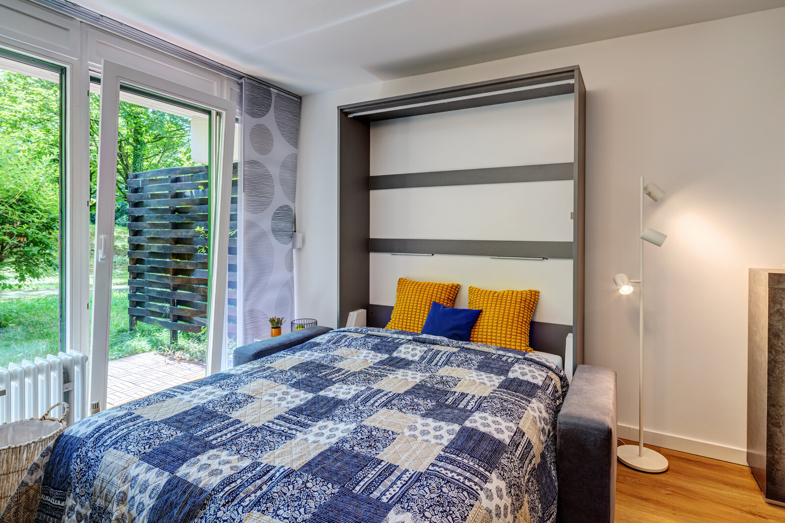 Wohnen auf Zeit - Neuwertig möbliertes Apartment - Photo 3