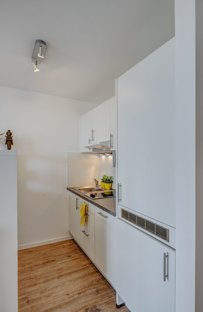 Apartment mit Panoramablick, schön und hell möbliert - Photo 4