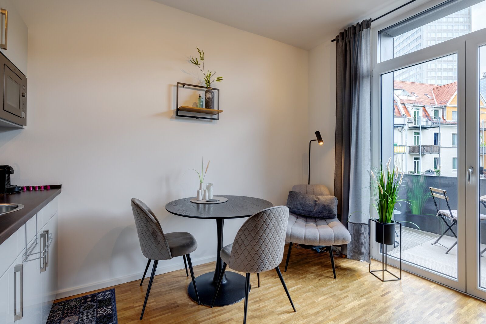 Beautifully furnished studio in Schwabing - Photo 4