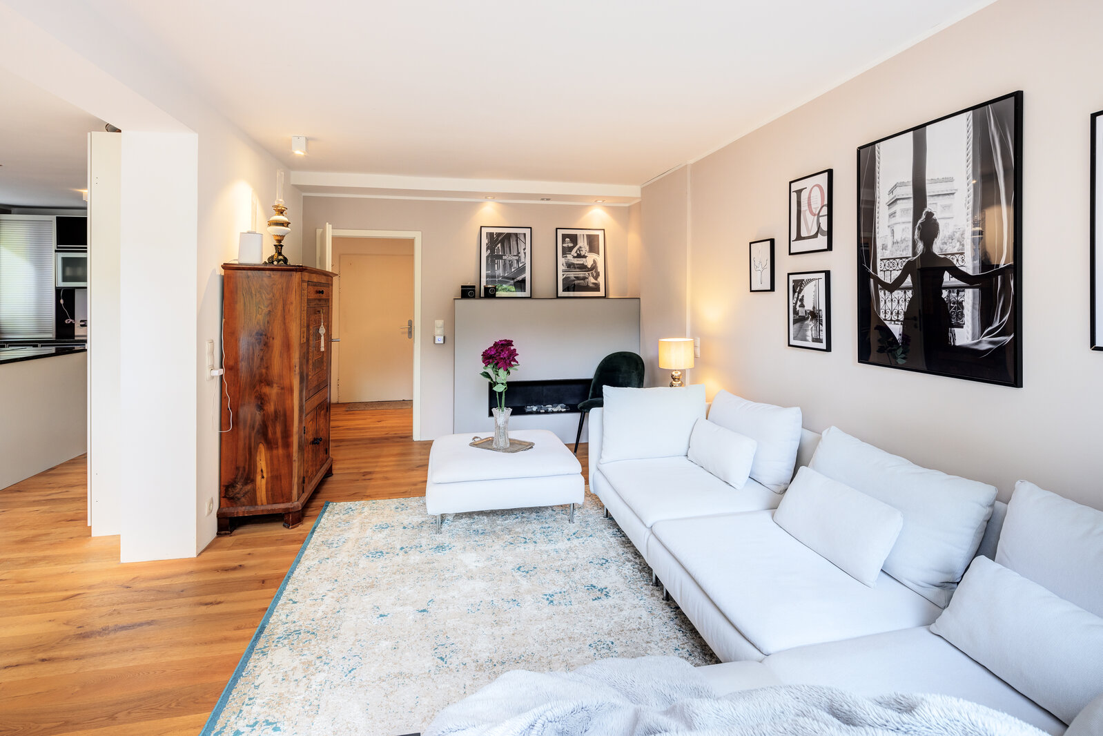 Stylish and unique gallery apartment in Solln for rent - Photo 3