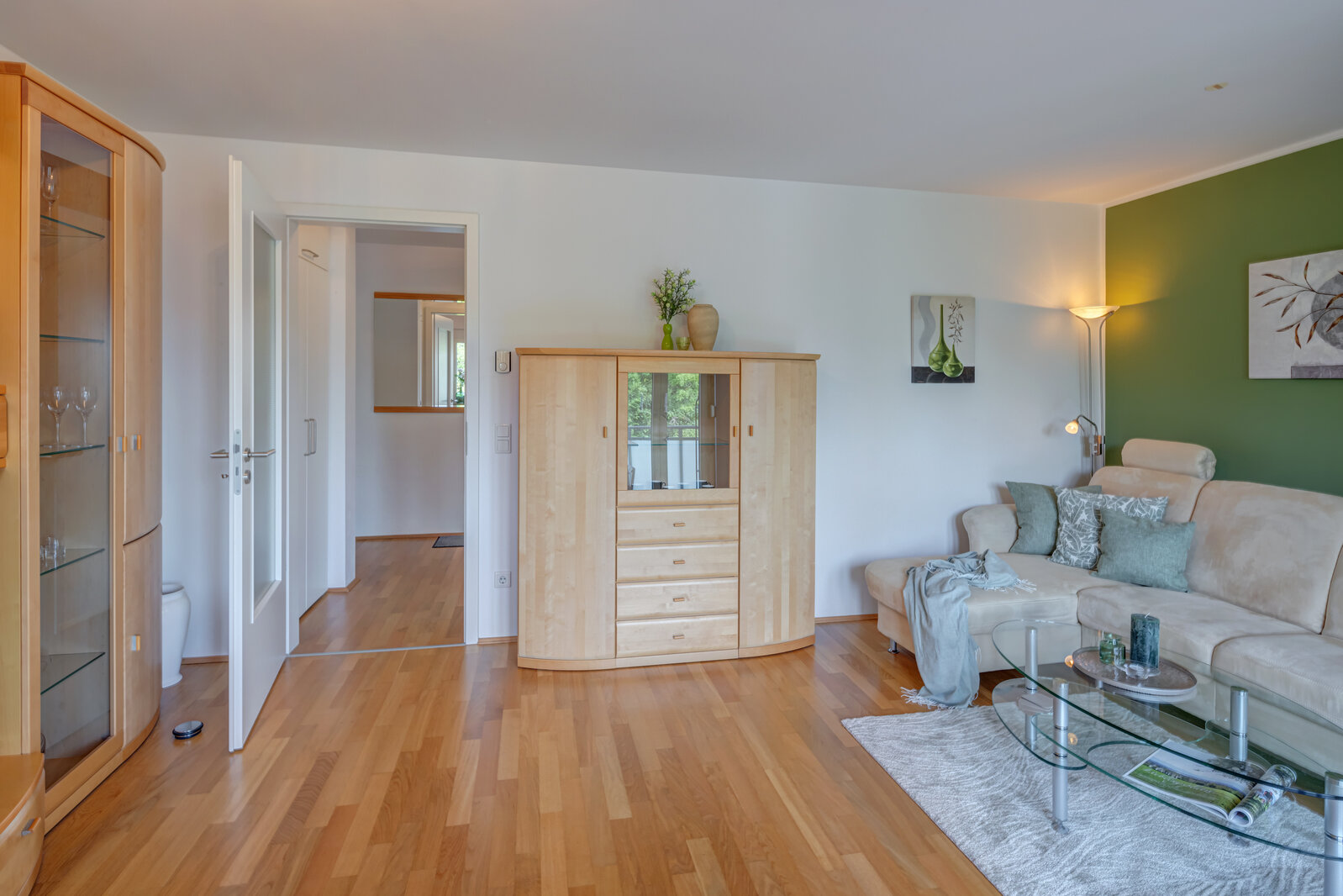 Cozy apartment in Vaterstetten for rent - Photo 1