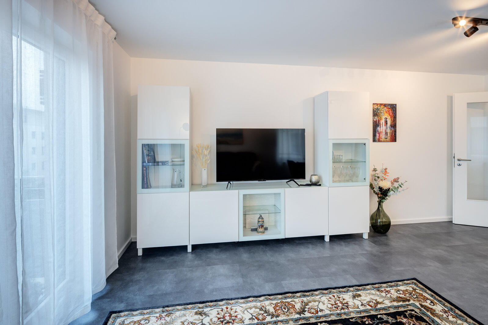 Bright 3-room apartment, like new furniture - Foto 2