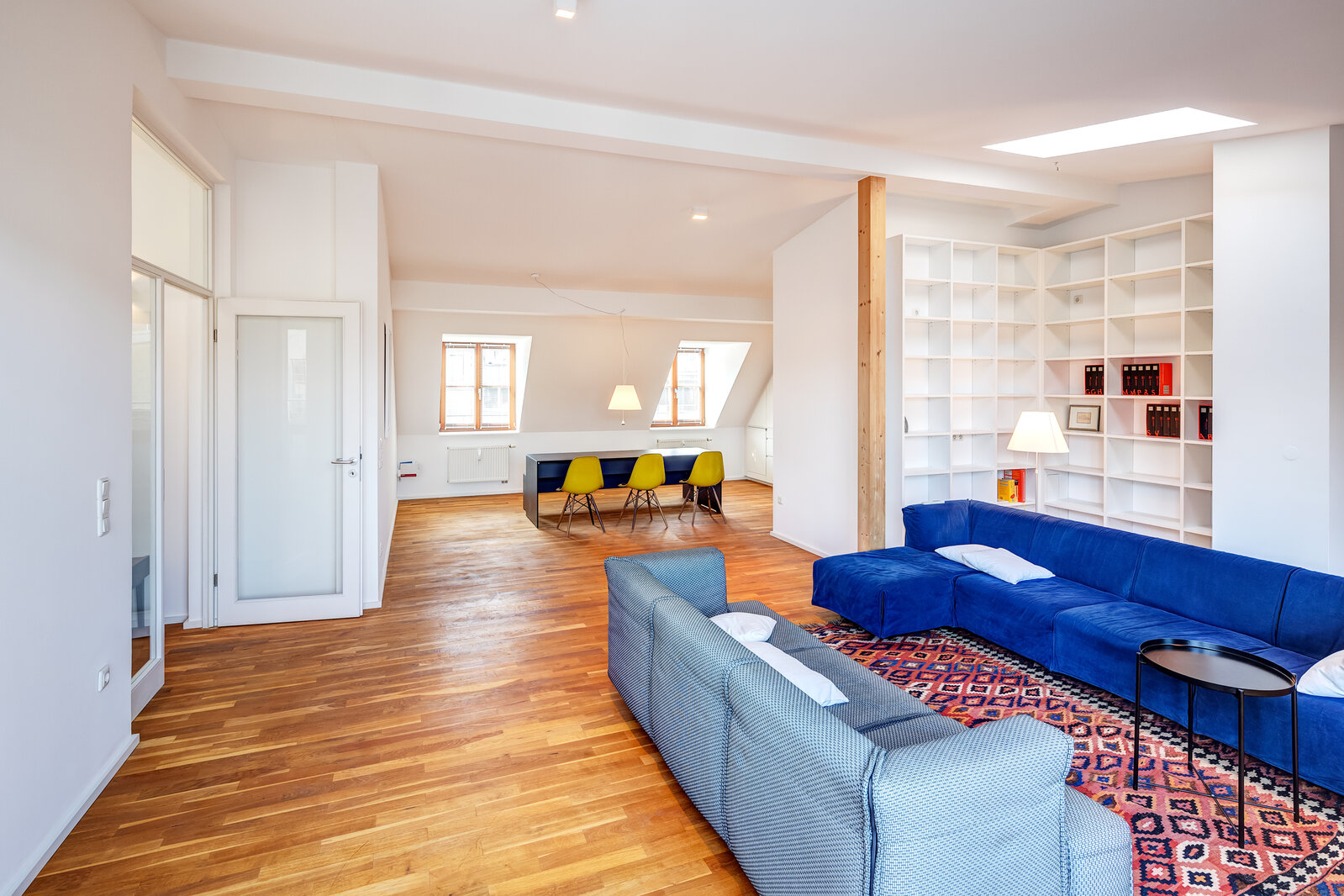 Bright attic apartment – your individual home - Photo 2