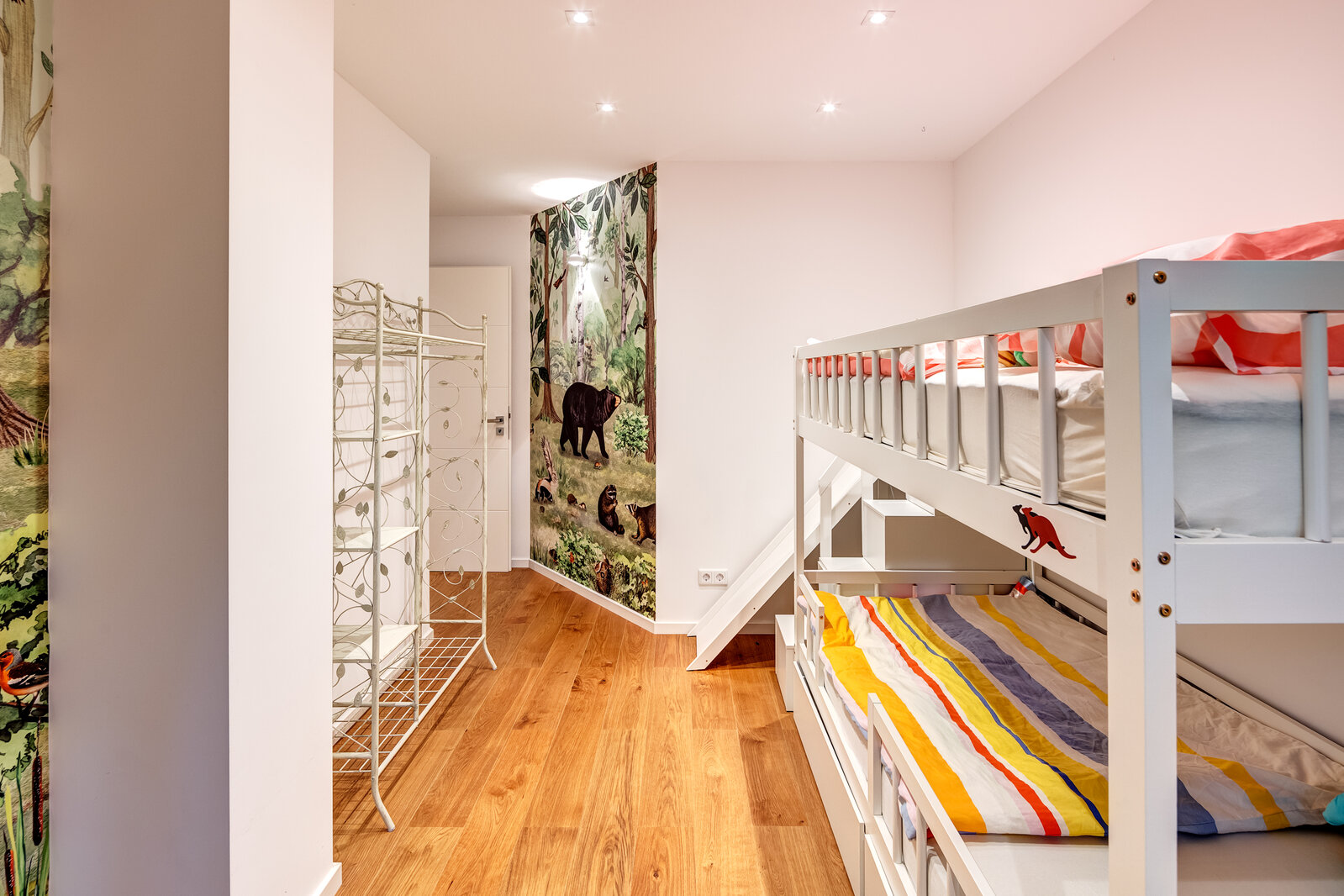 Unique attic apartment with extraordinary layout - Foto 5