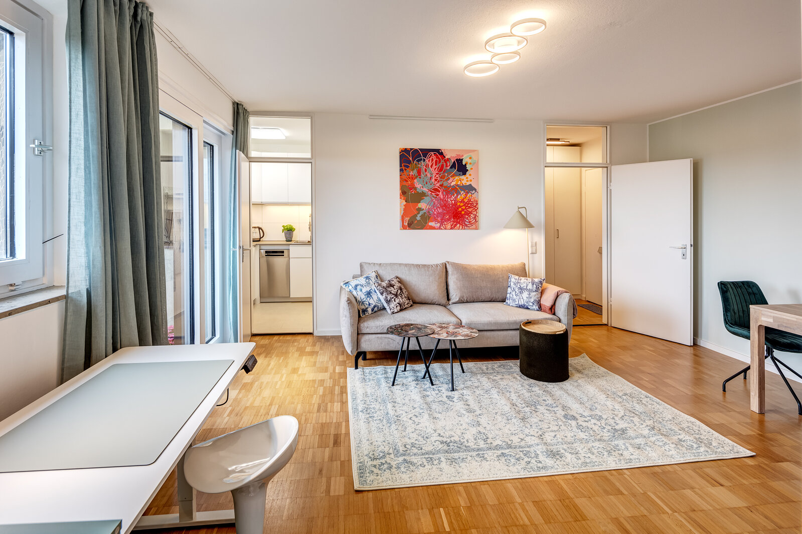 Schwabing: newly furnished, cozy apartment for rent - Photo 1