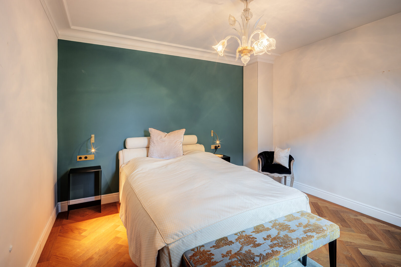 Elegant apartment with stylish interior for rent - Photo 3